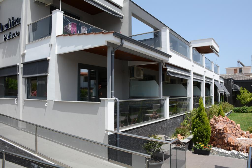 Amalia Center Apartment Nea Vrasna Exterior photo